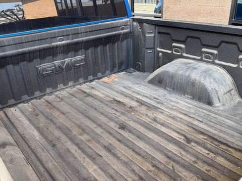 Used 2022 GMC Sierra 1500 Elevation w/ X31 Off-Road Package image 7