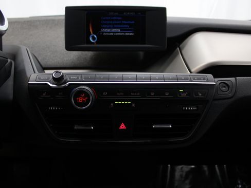 Used 2018 BMW i3 w/ Range Extender image 42