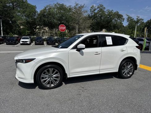Certified 2023 MAZDA CX-5 Signature AWD/4WD image 10