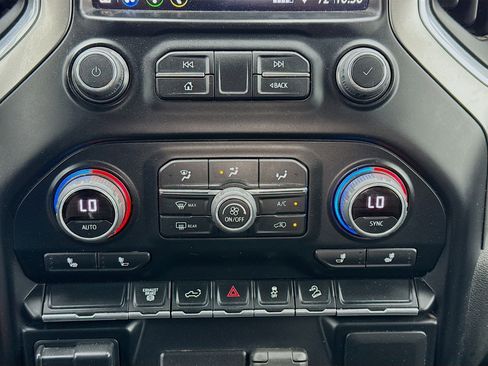 Used 2023 Chevrolet Silverado 2500 LT w/ Convenience Package image 12