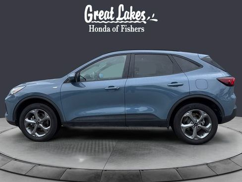 Used 2025 Ford Escape ST-Line Select AWD/4WD image 2