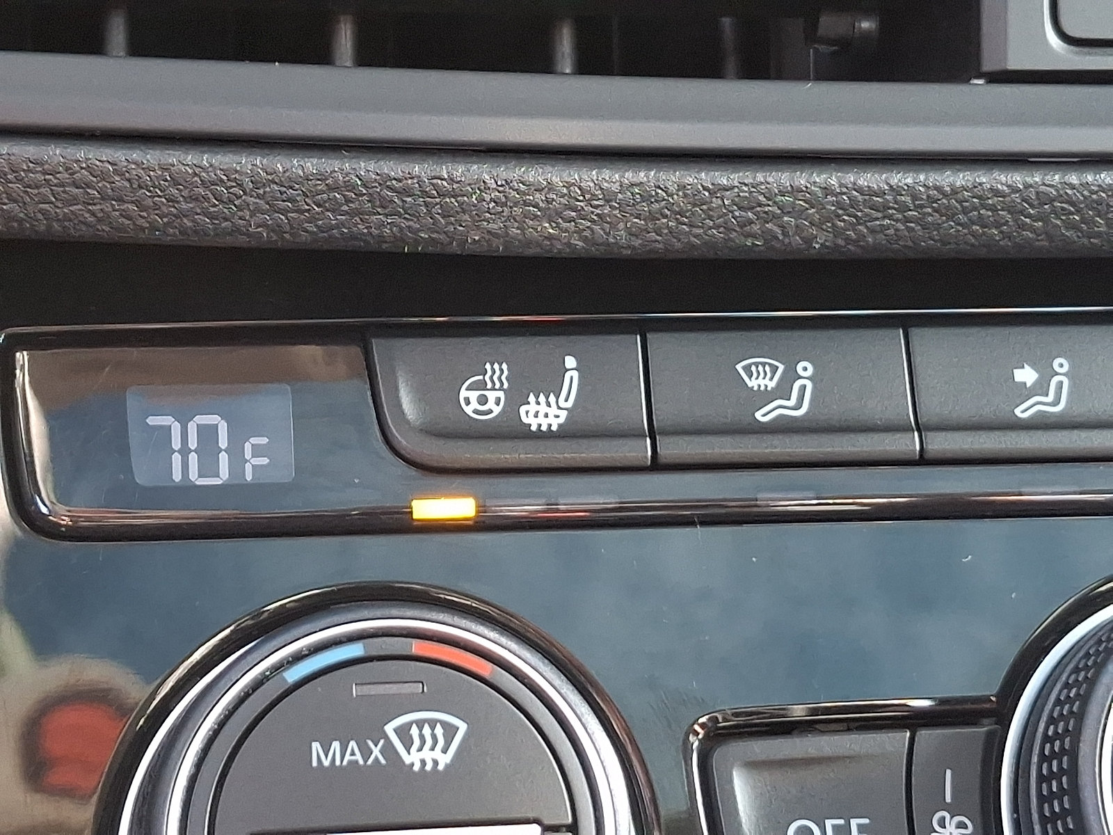 Used 2021 Volkswagen Jetta SEL FWD image 23