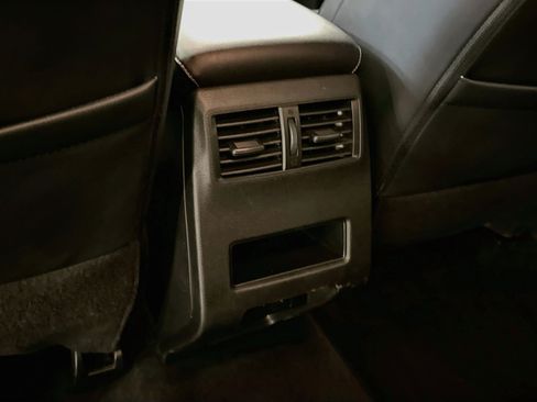 Used 2024 Mitsubishi Outlander SE AWD/4WD image 28