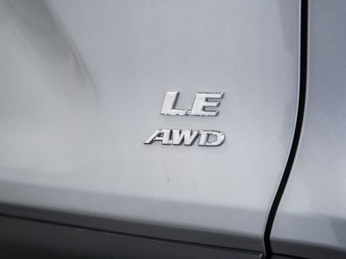 Used 2025 Toyota RAV4 LE image 7