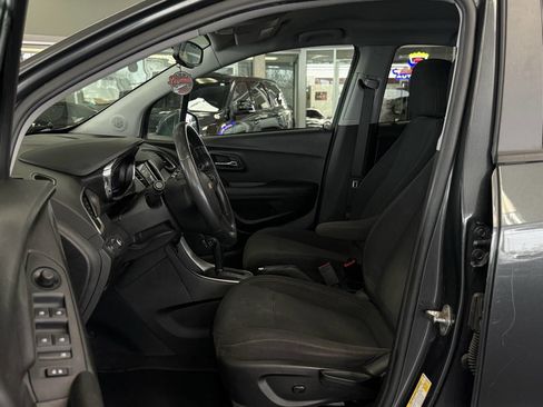Used 2019 Chevrolet Trax LS w/ Tint and Cruise Package image 24