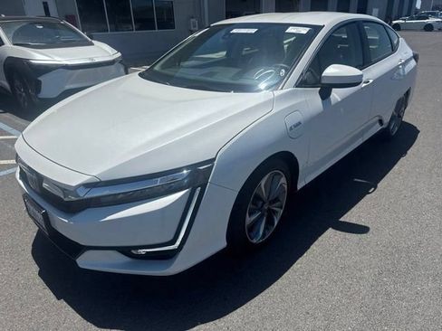 Used 2019 Honda Clarity Plug-In Hybrid image 2
