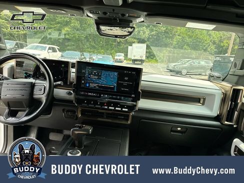 Used 2024 GMC Hummer EV 3X w/ Extreme Off-Road Package AWD/4WD image 31