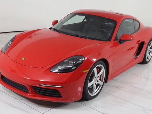 Used 2023 Porsche 718 Cayman S w/ Sport Chrono Package image 27