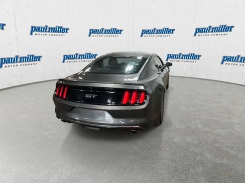 Used 2017 Ford Mustang GT RWD image 9