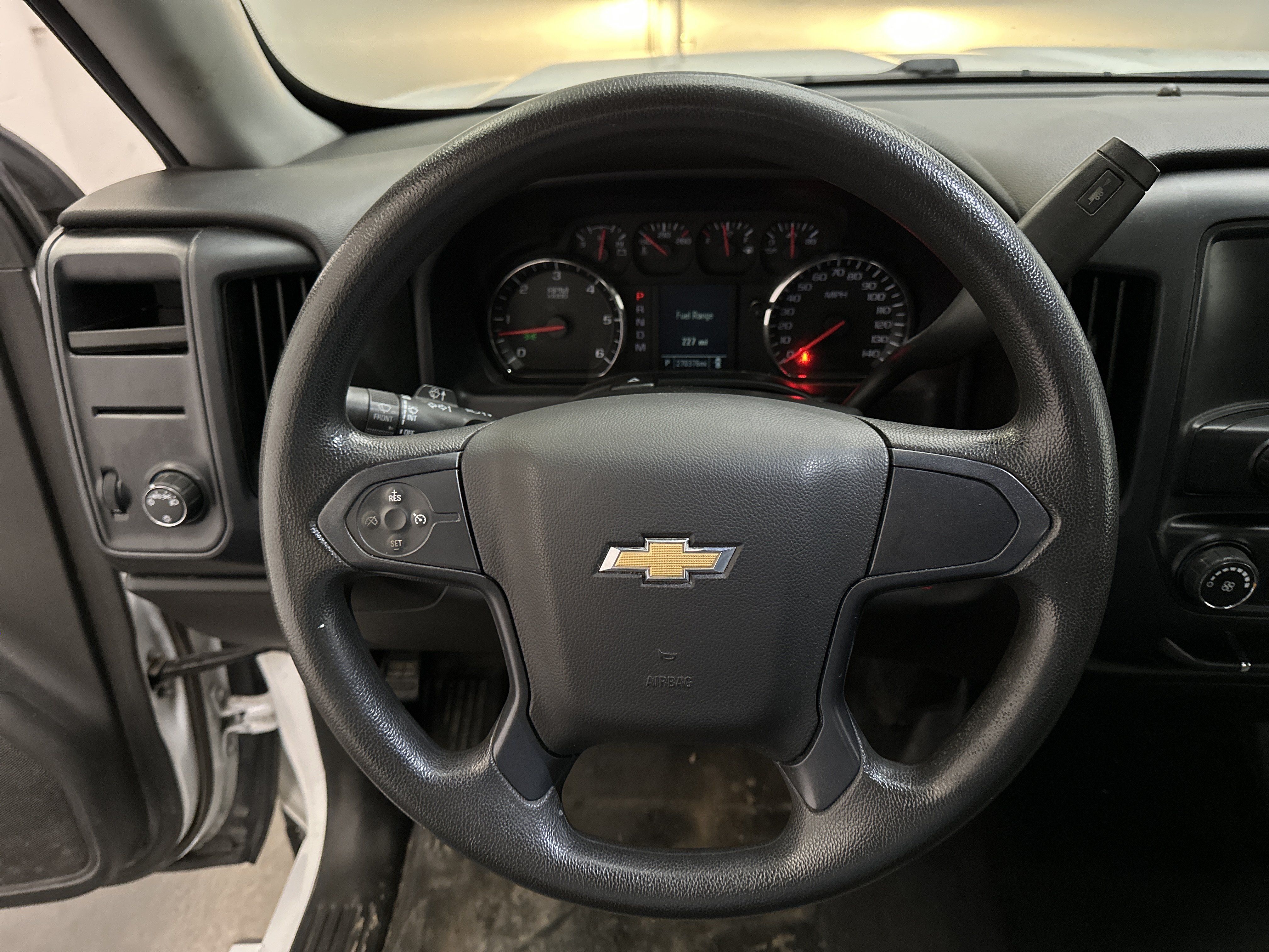 Used 2015 Chevrolet Silverado 1500 W/T RWD image 22