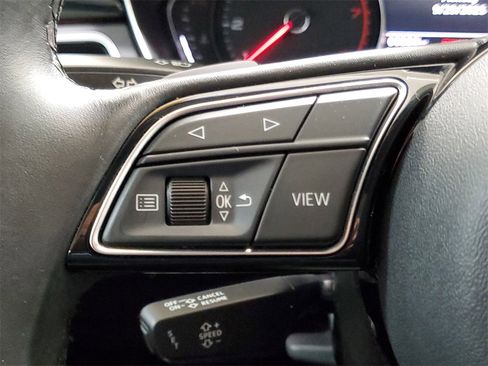 Used 2021 Audi A4 2.0T Premium w/ Convenience Package image 18
