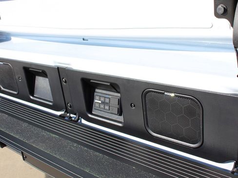 Used 2026 Chevrolet Silverado 3500 High Country w/ High Country Premium Package image 31