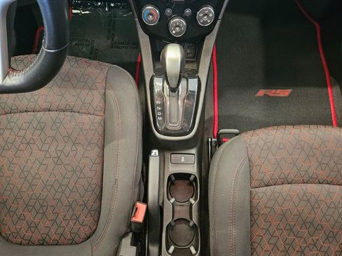 Used 2020 Chevrolet Sonic LT w/ Convenience Package image 19