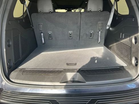 Certified 2023 GMC Yukon XL SLT image 15