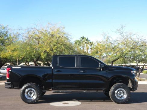Used 2021 Chevrolet Silverado 1500 LT Trail Boss w/ Bed Protection Package image 3