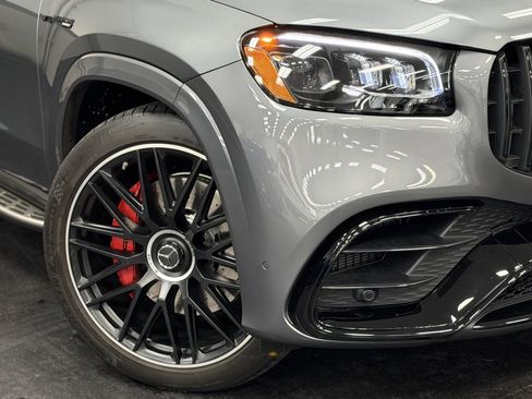 Used 2024 Mercedes-Benz GLS 63 AMG 4MATIC image 4