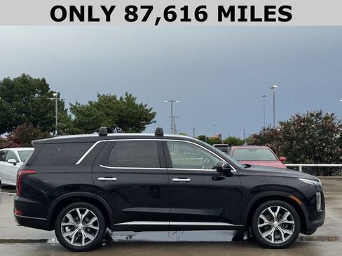 Used 2022 Hyundai Palisade SEL w/ 8P Bench Seat Package FWD image 4