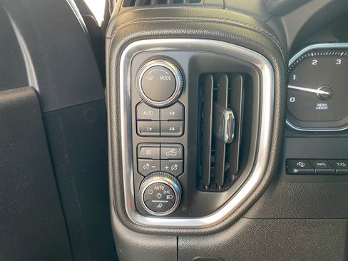 Used 2022 GMC Sierra 2500 Denali w/ Denali Black Diamond Edition image 29