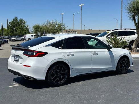 Used 2024 Honda Civic Sport Touring image 7