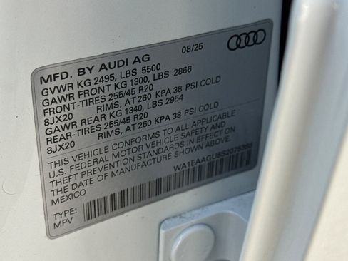 New 2025 Audi Q5 Premium Plus image 24