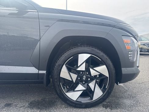 Used 2024 Hyundai Kona Limited image 19