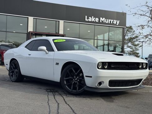 Used 2019 Dodge Challenger R/T w/ Driver Convenience Group image 1
