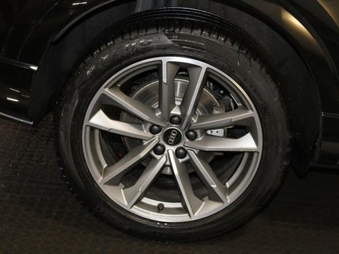 Used 2022 Audi Q3 2.0T Premium Plus image 34