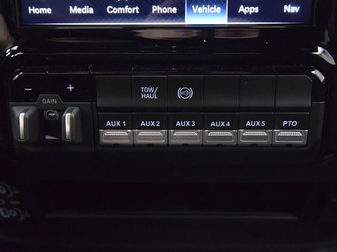 New 2026 RAM 5500 Tradesman AWD/4WD image 25