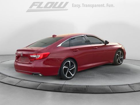 Used 2018 Honda Accord Sport image 9