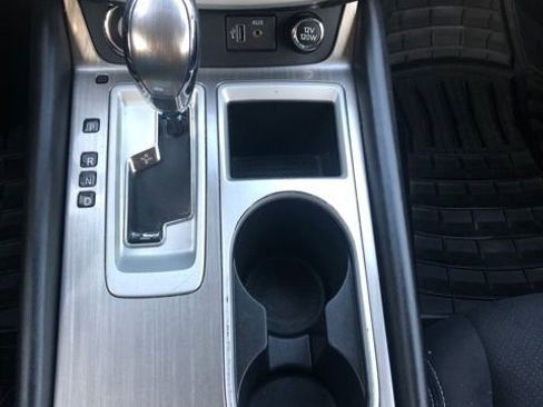 Used 2018 Nissan Murano SV image 52