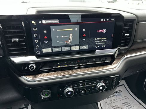 Used 2023 GMC Sierra 1500 Elevation image 11