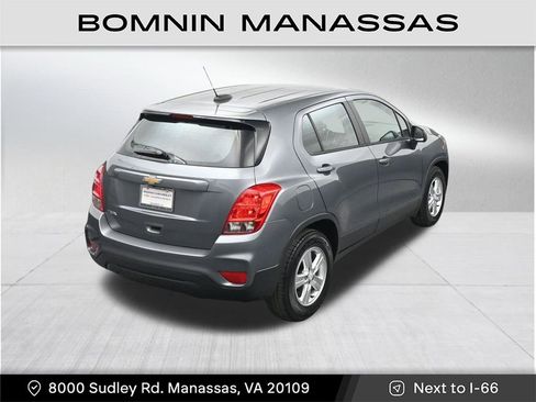 Used 2020 Chevrolet Trax LS image 23