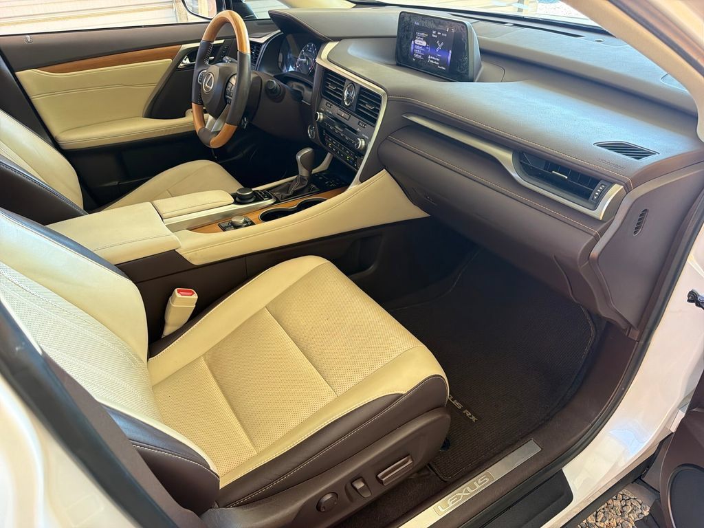 Used 2017 Lexus RX 350 FWD w/ Premium Package image 26