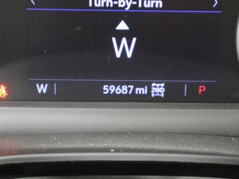 Used 2022 Cadillac XT6 Premium Luxury image 38