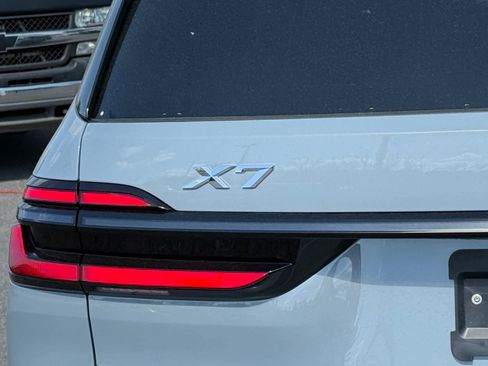 New 2026 BMW X7 xDrive40i image 10