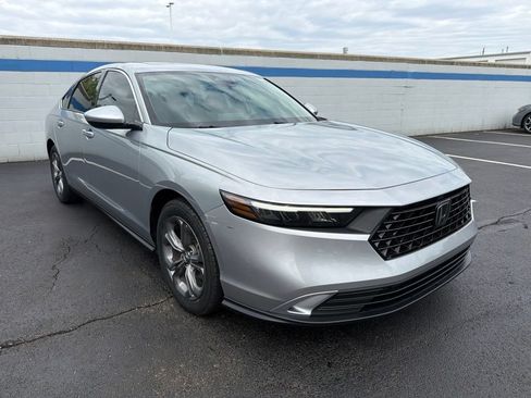 Certified 2024 Honda Accord EX image 7