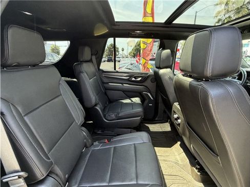 Used 2021 GMC Yukon Denali w/ Denali Premium Package RWD image 31