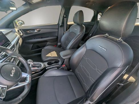 Used 2023 Kia Forte GT-Line FWD image 9