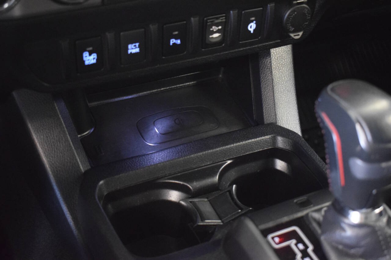 Used 2017 Toyota Tacoma TRD Pro AWD/4WD image 87