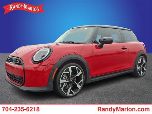 Used 2025 MINI Cooper S image 1