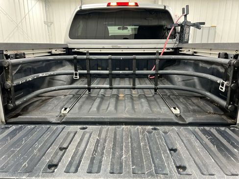Used 2009 Nissan Frontier PRO-4X w/ Technology Pkg AWD/4WD image 22