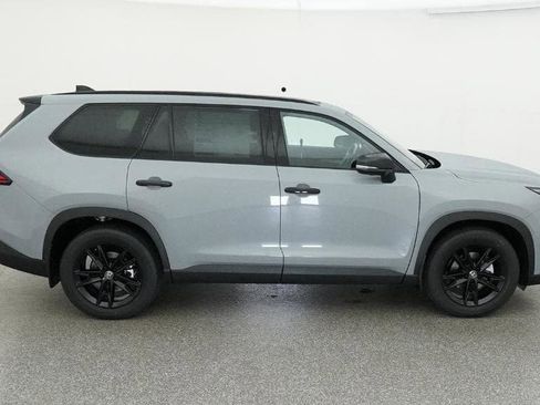 New 2026 Toyota Grand Highlander AWD Hybrid image 11