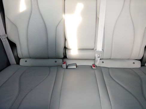 Used 2020 Acura RDX AWD w/ Technology Package image 13