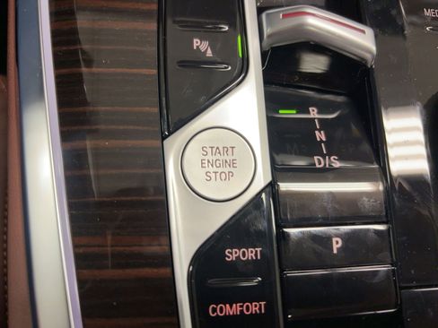 New 2026 BMW X5 sDrive40i w/ Climate Comfort Package image 27