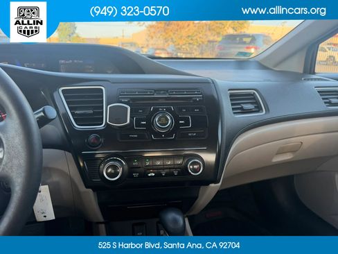 Used 2013 Honda Civic LX image 9