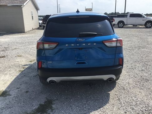 Used 2021 Ford Escape SE FWD image 4