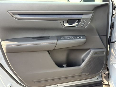 Certified 2025 Honda CR-V Sport-L image 14