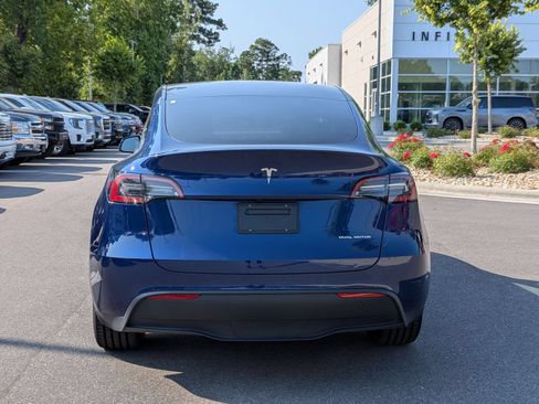 Used 2023 Tesla Model Y Long Range AWD/4WD image 4