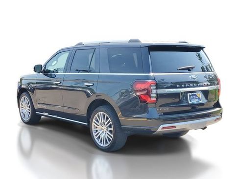 Certified 2024 Ford Expedition Platinum AWD/4WD image 3