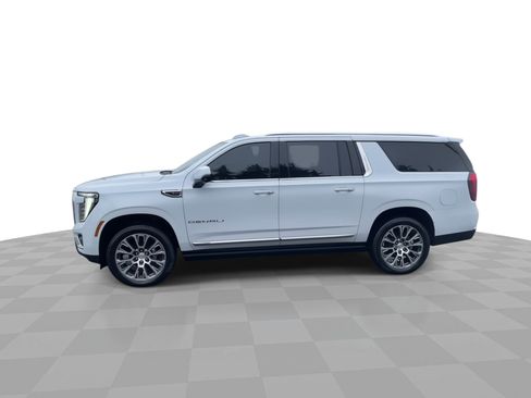 New 2026 GMC Yukon XL Denali w/ Denali Reserve Package image 40